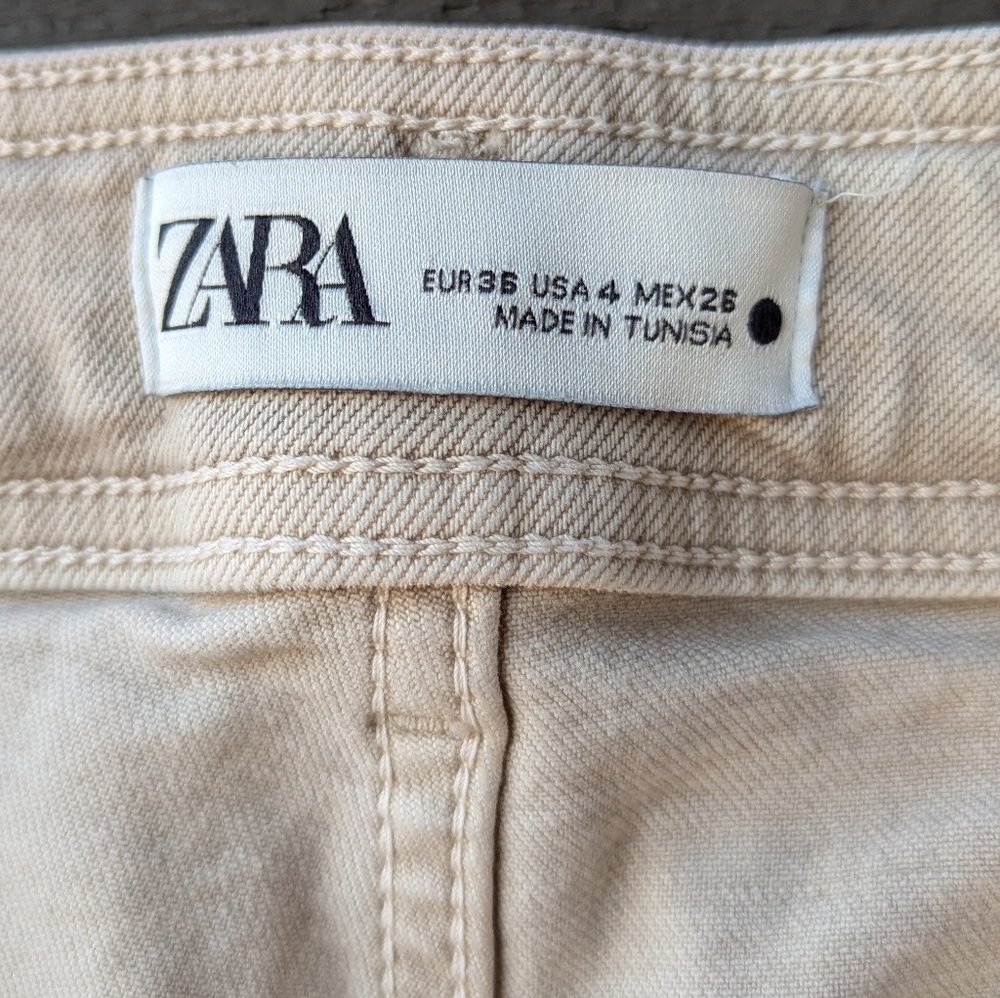 Zara High Rise Beige Cream Stretch Denim Wide-Leg Jeans Size 4 Raw Hem - Picture 6 of 8